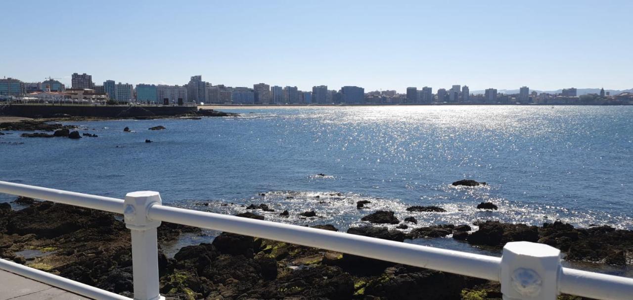 Apartamento de 82 m2, 2 quarto(s) e 2 banheiro(s) em Centro Gijón Exterior foto